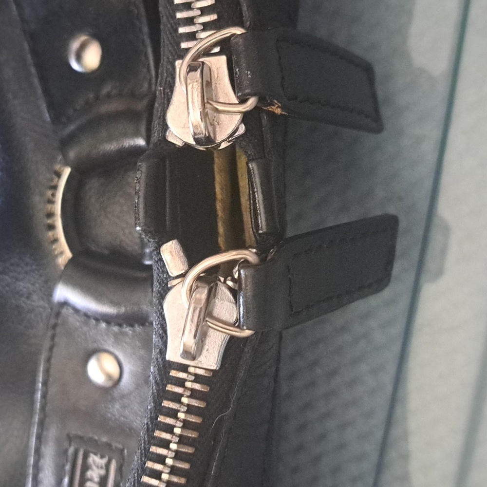 VERSACE - Picture 6 of 12